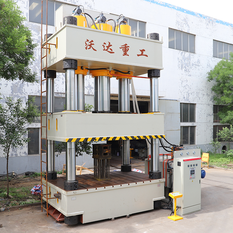 常規四(sì)柱液壓(ya)機安裝(zhuāng)視頻