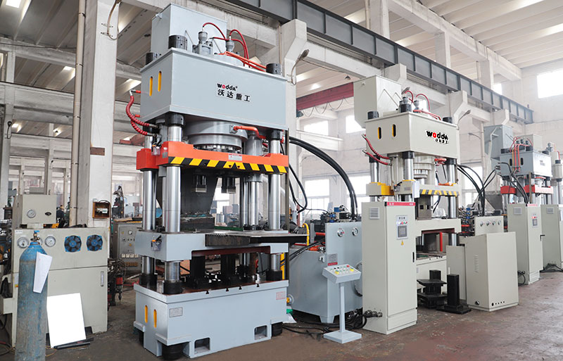 630噸牛羊舔磚液壓(ya)機鹽磚機視頻