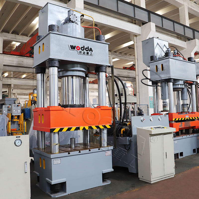 500噸四柱液壓機(ji)