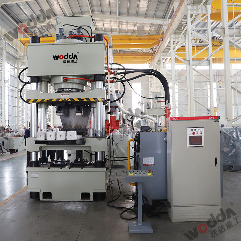 630噸牛羊舔磚液壓機廠家哪家好? 630噸牛羊舔磚液壓機廠家哪家好?