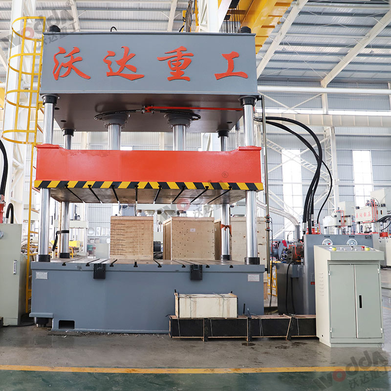 200噸汽車門飾液壓機