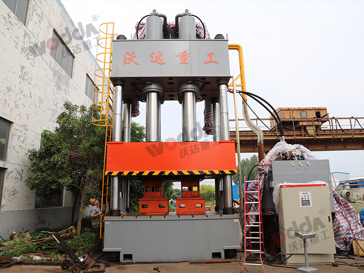 2000噸四柱液壓機模壓玻璃鋼風機 2000噸四柱液壓機模壓玻璃鋼風機