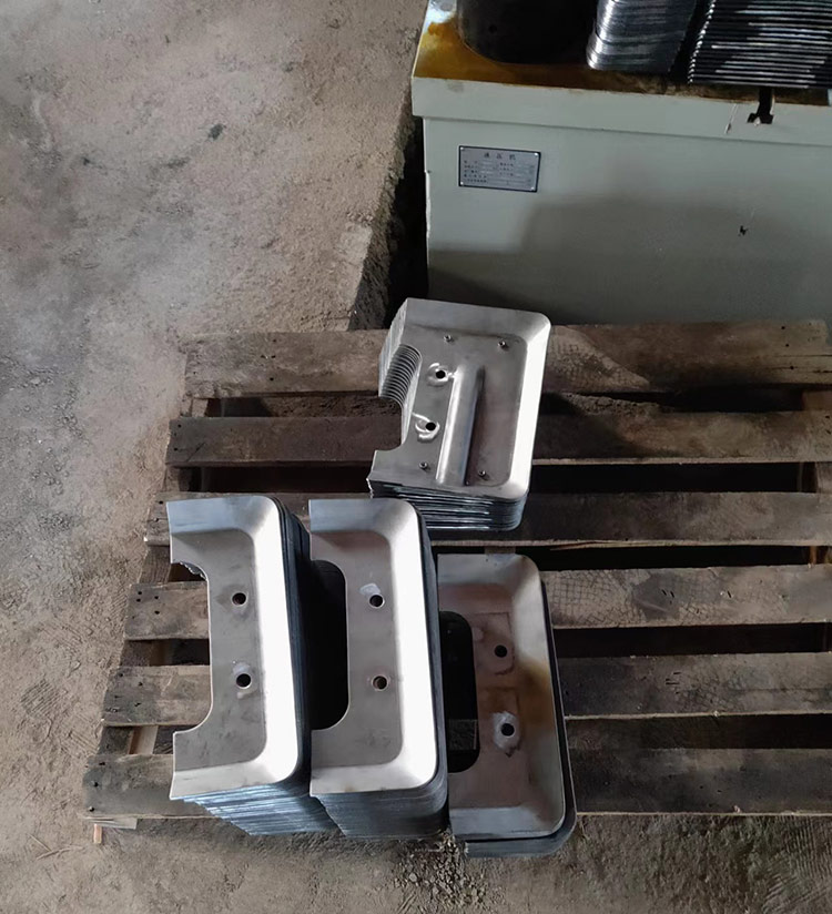 金屬配件冷擠壓成型産品