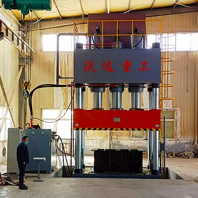 1500噸四柱液壓機(jī)_SMC玻璃鋼乒乓球桌(zhuo)闆台面模壓成型(xing)油壓機